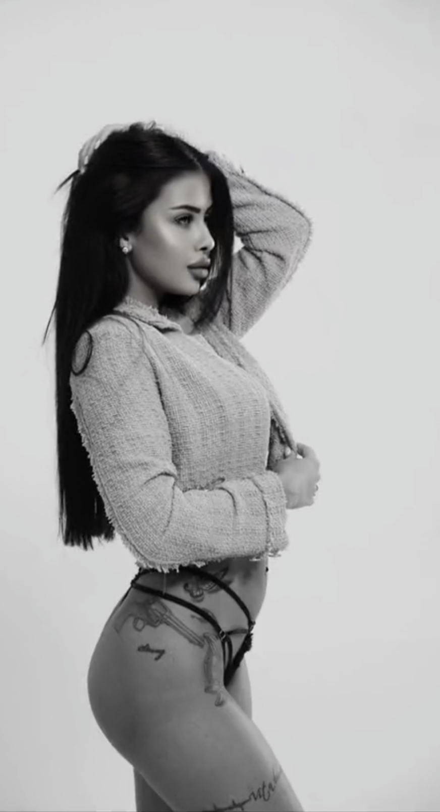 Jadyn Female,Tall,German,Red,Filipino