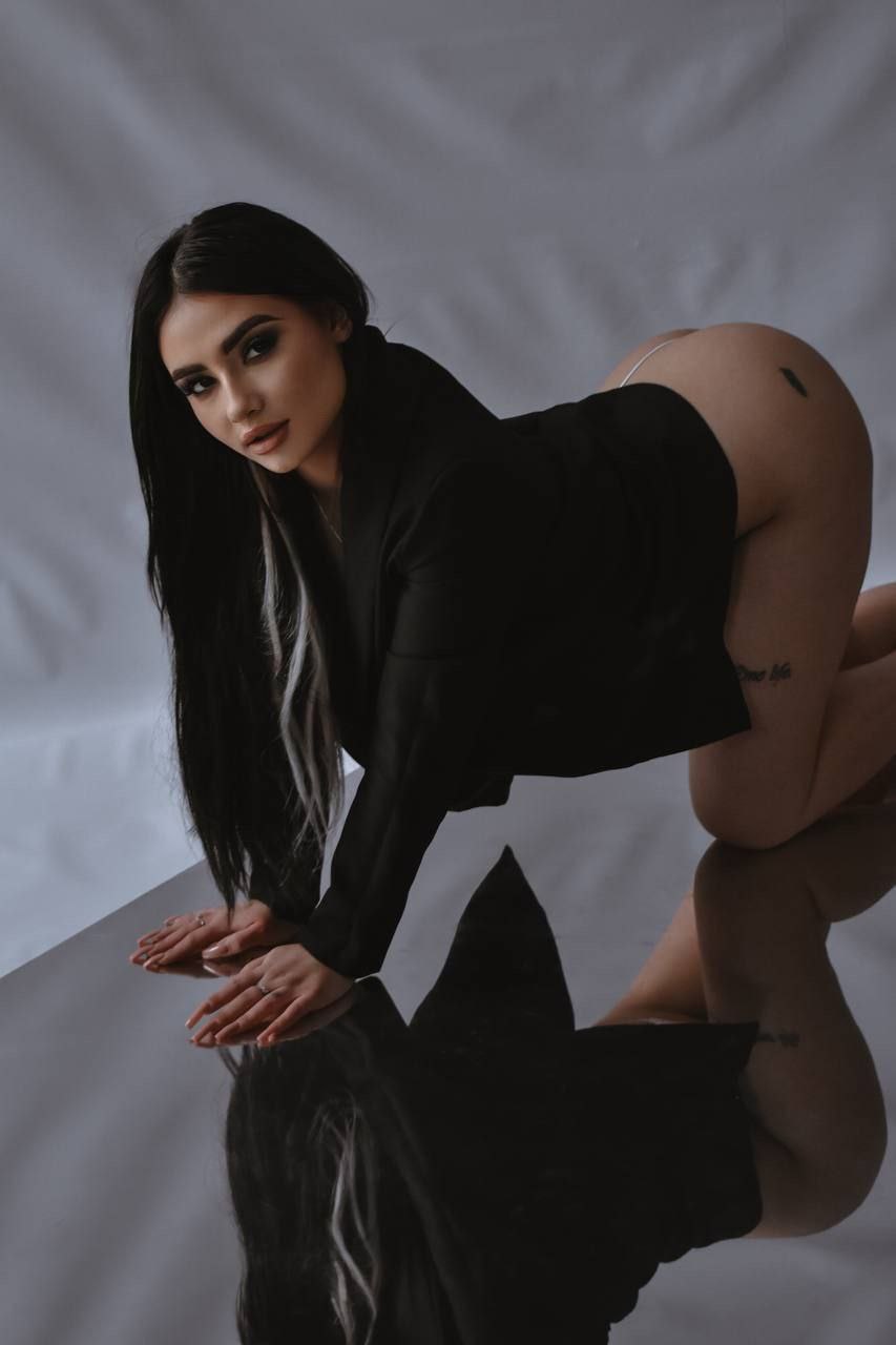 NewBabe0Linda 5'3 or under(160cm),Tall,Blonde,German,H cup