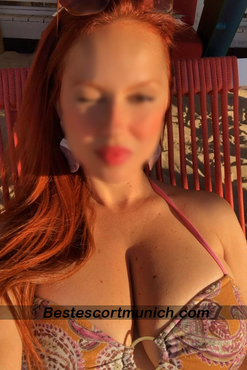 Private01Cindy Bisexual,HH cup,66-70kg,Aussie,Couples