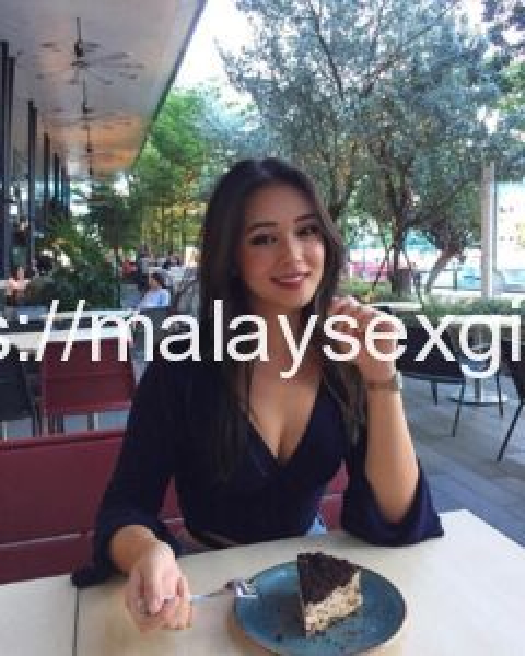IvyBabe0 Bisexual,Tall,Spanish,Hazel,Transsexuals