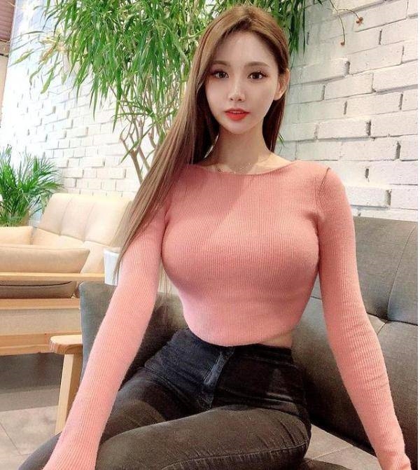 Lucy111 20HOT Female,5'3 or under(160cm),Bisexual,Hazel,41-45kg